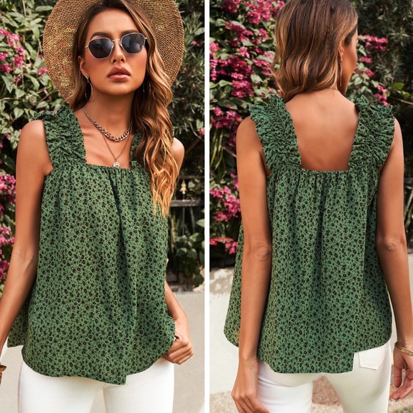 Ditsy Floral Tank Top - Picture 2 of 2